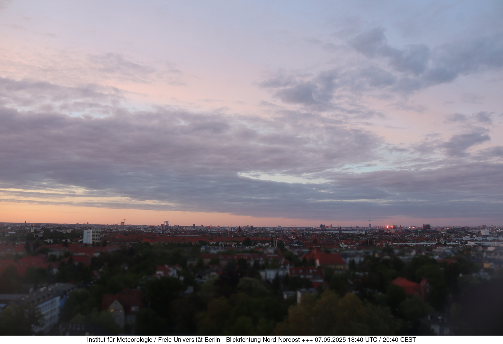 https://wind.met.fu-berlin.de/webcams/5