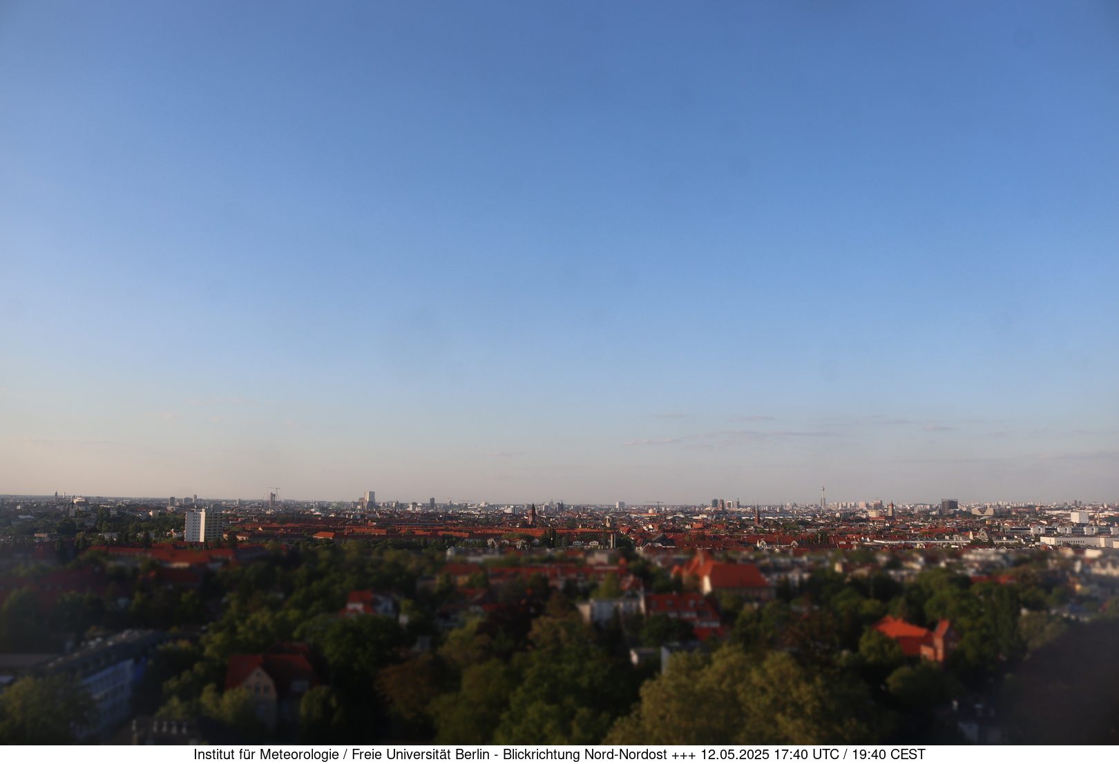 https://wind.met.fu-berlin.de/webcams/5