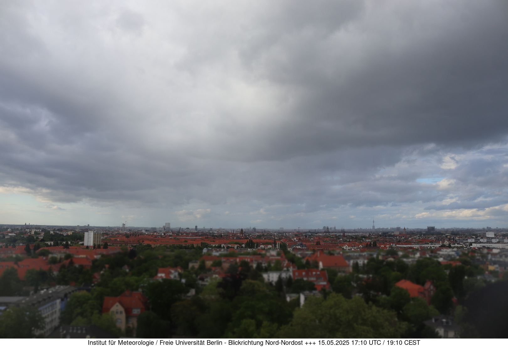 https://wind.met.fu-berlin.de/webcams/5