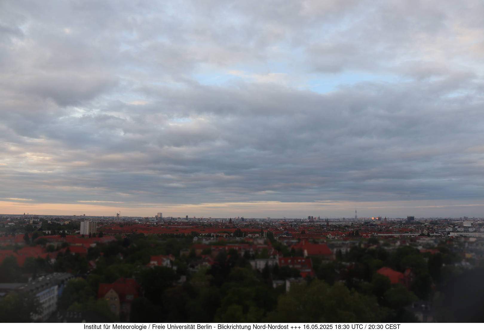 https://wind.met.fu-berlin.de/webcams/5