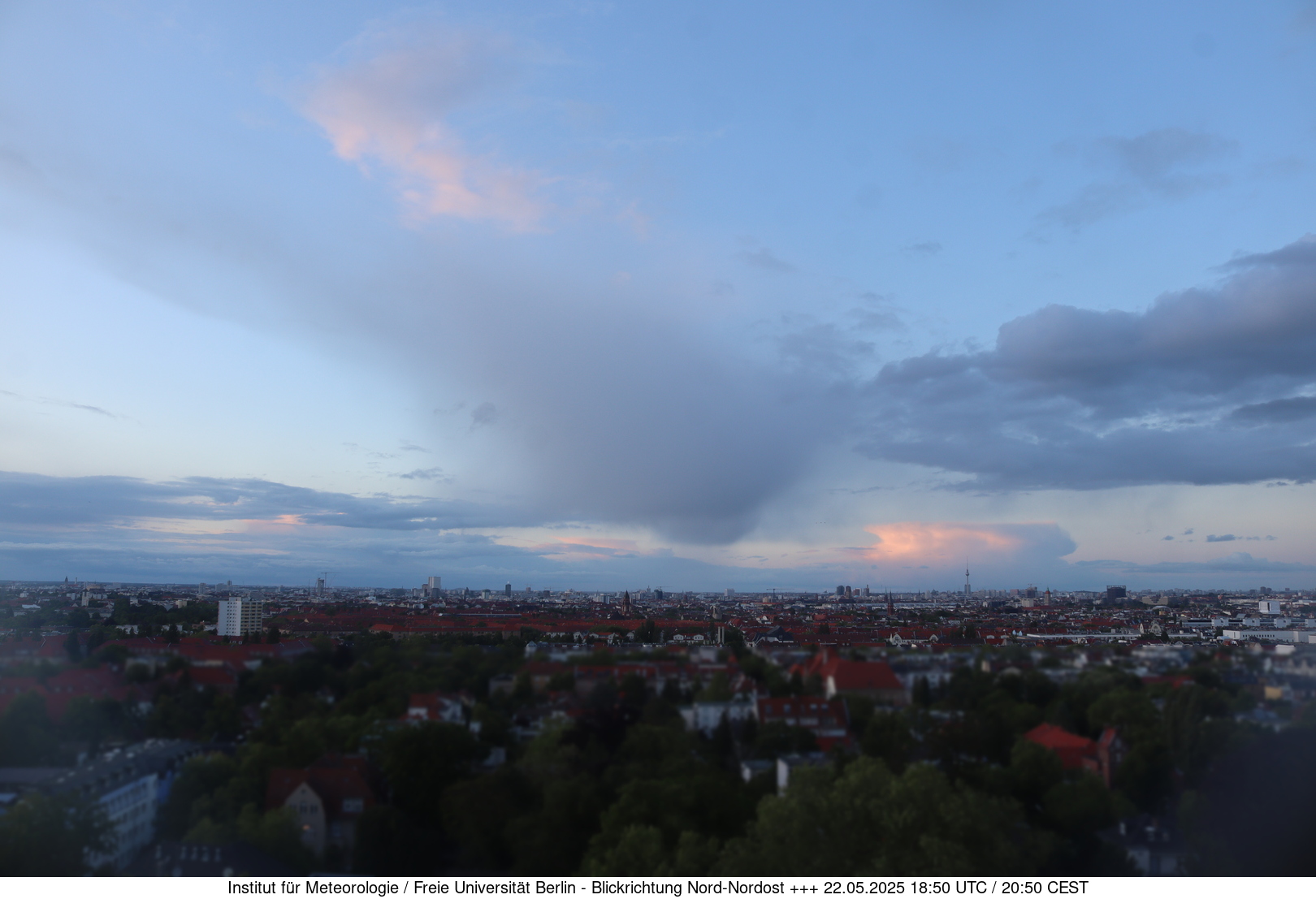 https://wind.met.fu-berlin.de/webcams/5