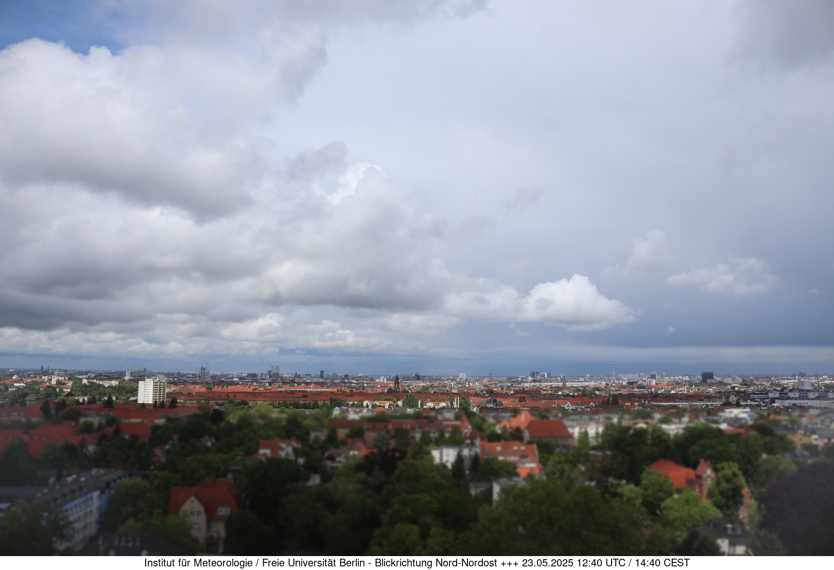 https://wind.met.fu-berlin.de/webcams/5