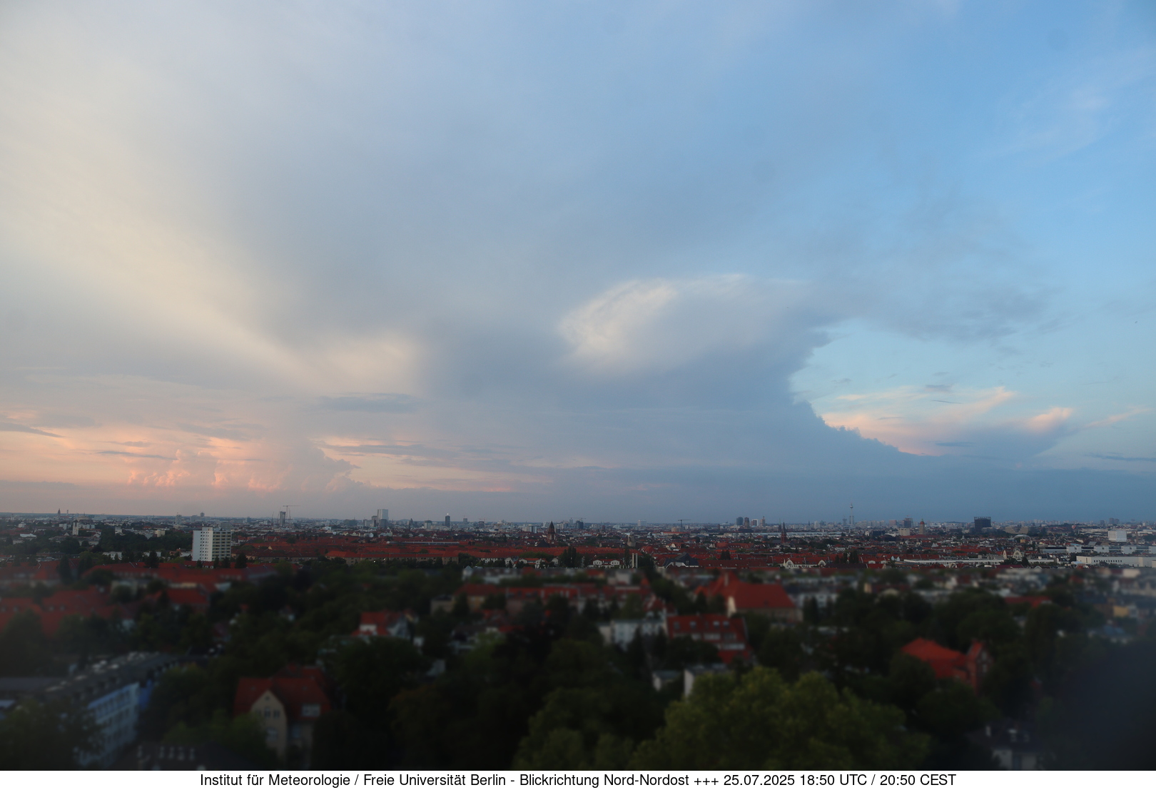 https://wind.met.fu-berlin.de/webcams/5