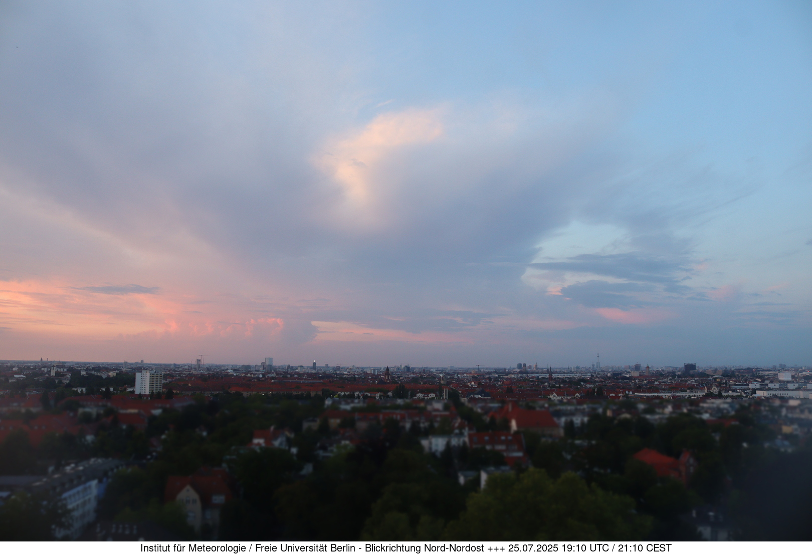 https://wind.met.fu-berlin.de/webcams/5