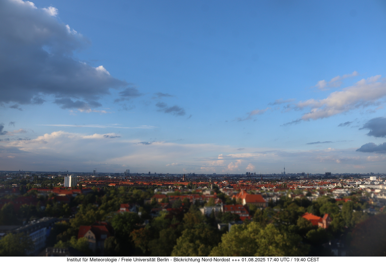 https://wind.met.fu-berlin.de/webcams/5