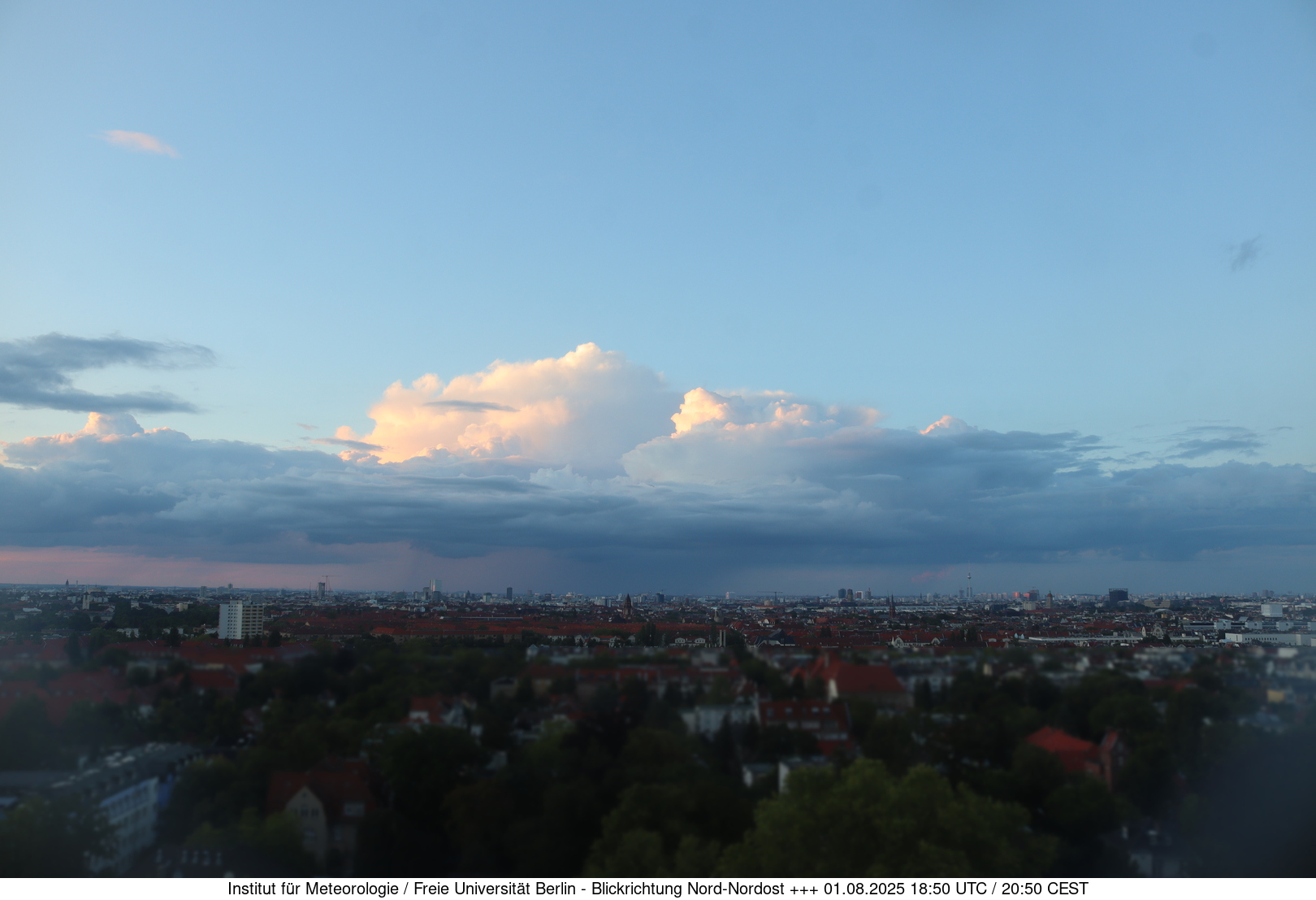 https://wind.met.fu-berlin.de/webcams/5