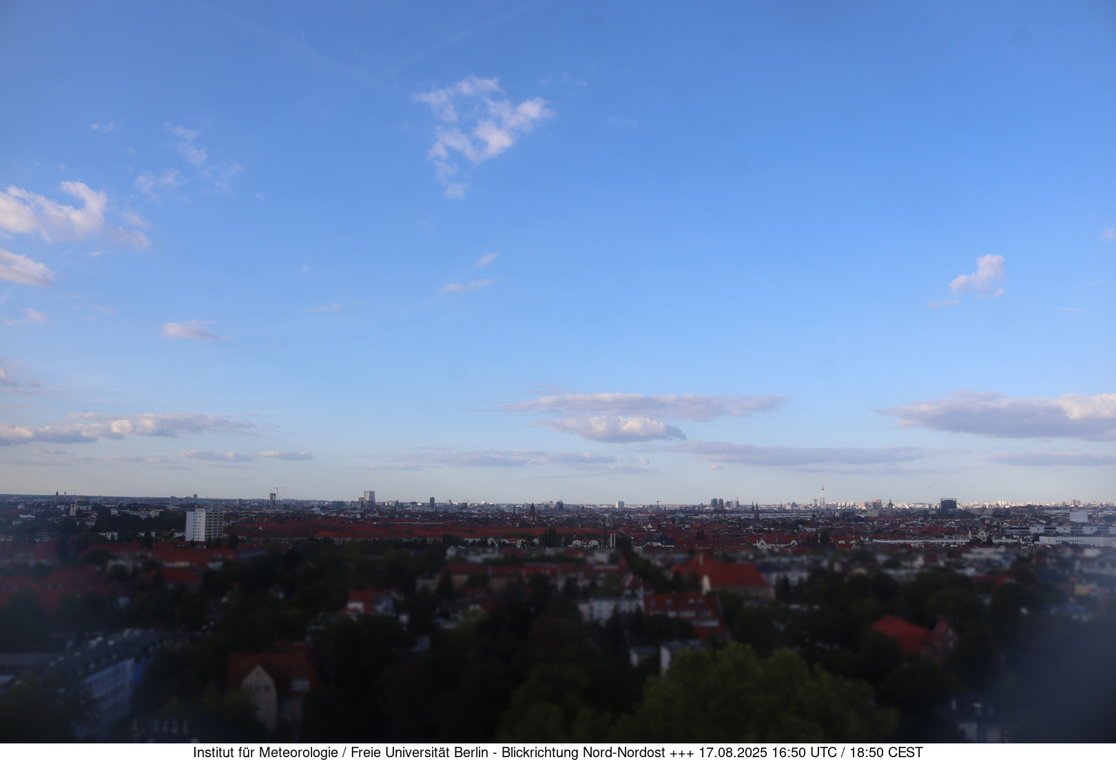 https://wind.met.fu-berlin.de/webcams/5