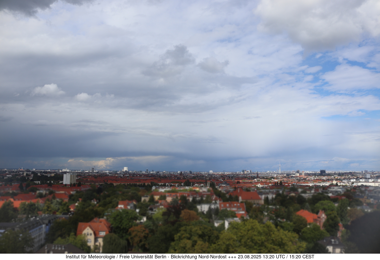 https://wind.met.fu-berlin.de/webcams/5