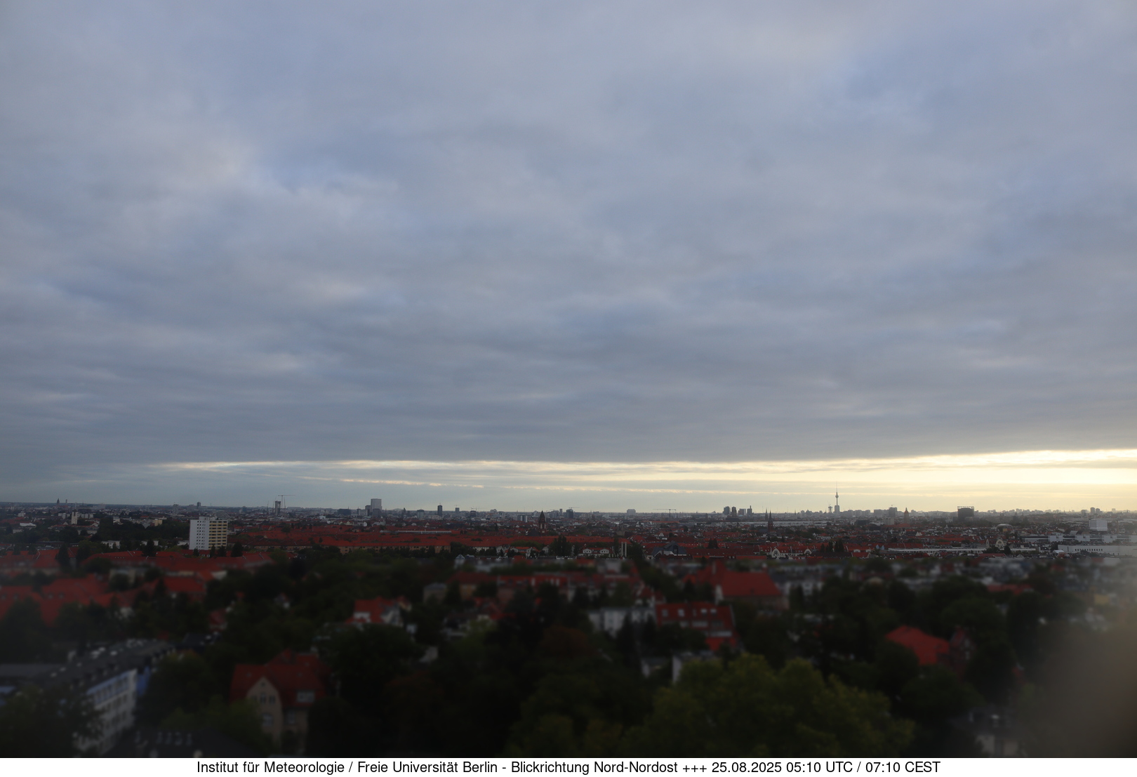 https://wind.met.fu-berlin.de/webcams/5
