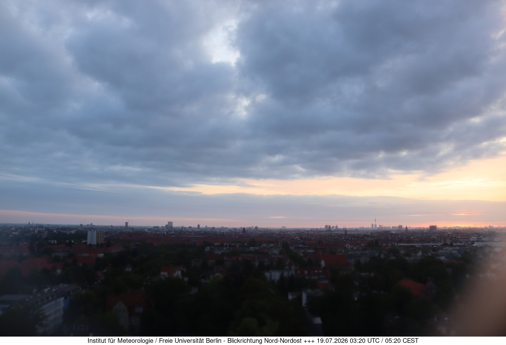https://wind.met.fu-berlin.de/webcams/5
