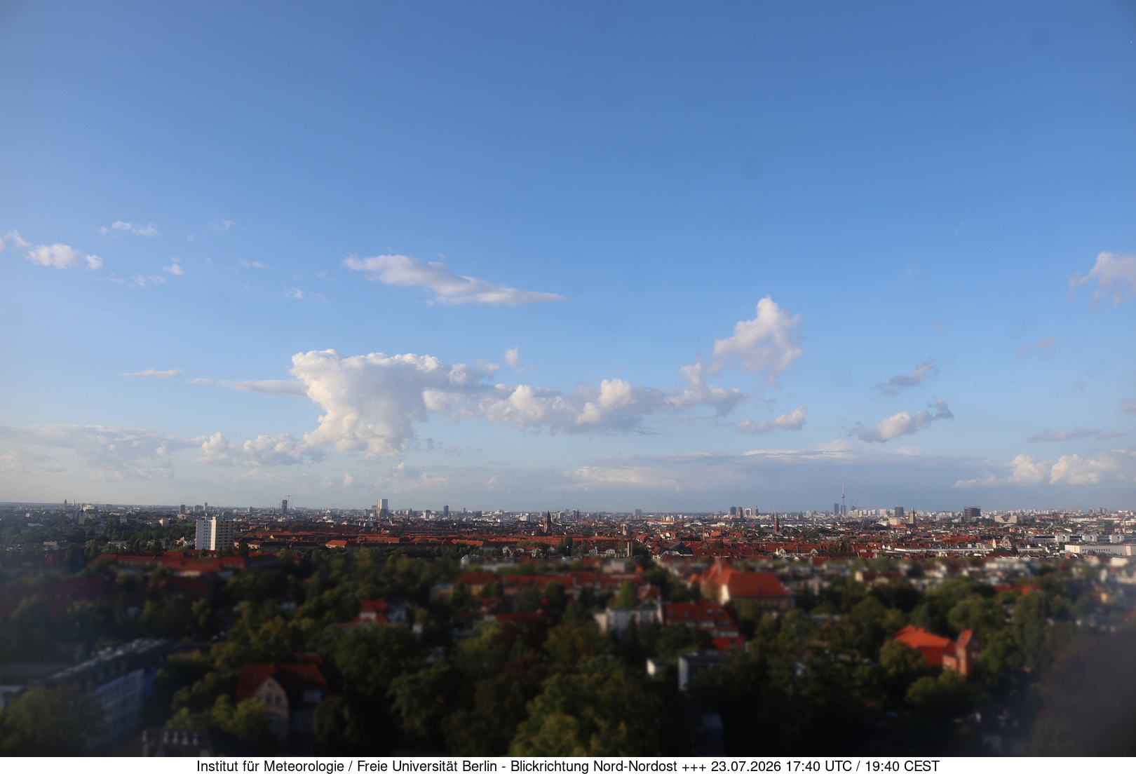 https://wind.met.fu-berlin.de/webcams/5