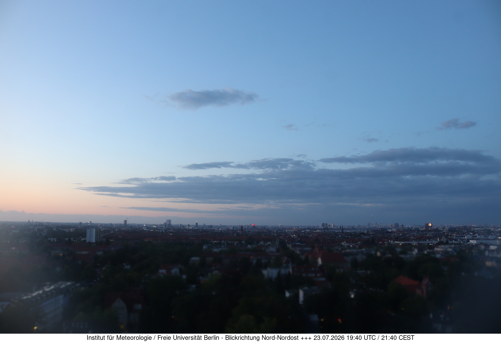 https://wind.met.fu-berlin.de/webcams/5