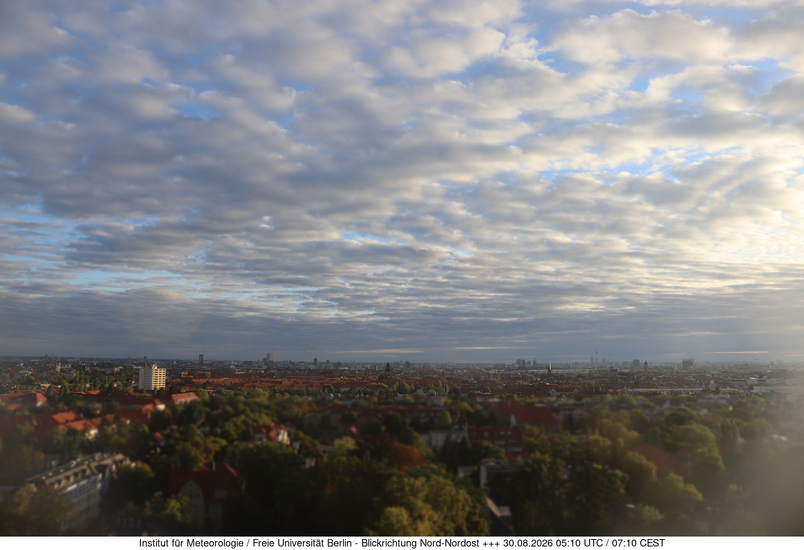 https://wind.met.fu-berlin.de/webcams/5